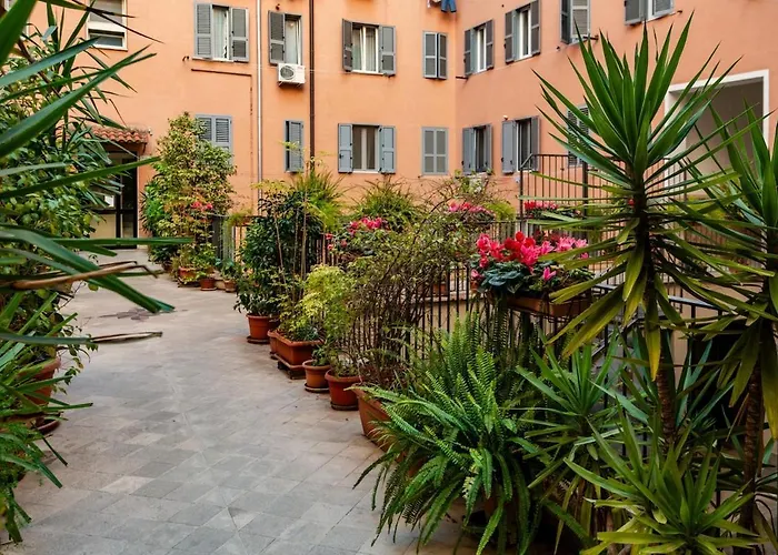 Domus Aurea3 Flat A Stone's Throw From Colosseum Apartment