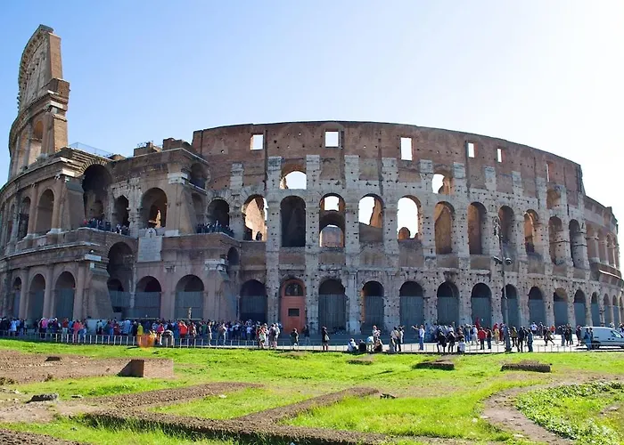 Domus Aurea3 Flat A Stone's Throw From Colosseum *